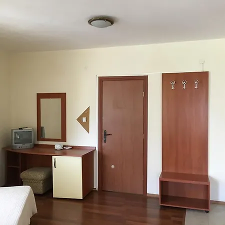 Apart-hotel Adita In Bravo 1 *