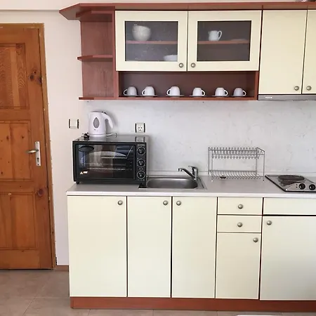 מלון דירות Adita In Bravo 1 סאני ביץ'